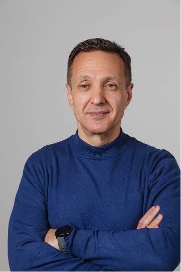 Александр Неретин